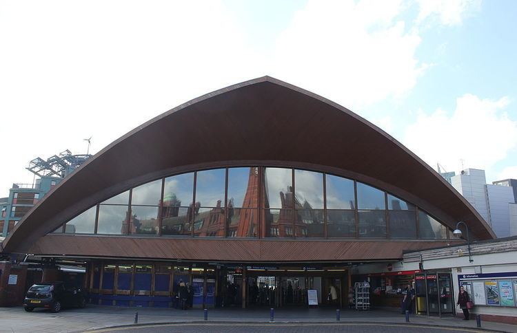 Manchester Oxford Road railway station