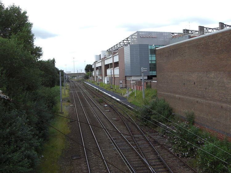 Manchester United Football Ground railway station