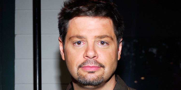 Mancow Muller Calling City 39Unlivable39 Mancow Sells Lincoln Park Condo