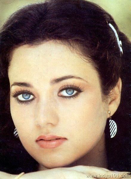 Mandakini (actress) Mandakini Photo 439x600 Indya101com