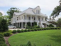 Mandeville, Louisiana httpsuploadwikimediaorgwikipediacommonsthu