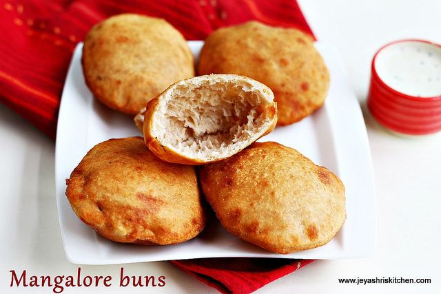 Mangalore buns MANGALORE BUNS RECIPE MANGALORE BUN Jeyashri39s Kitchen