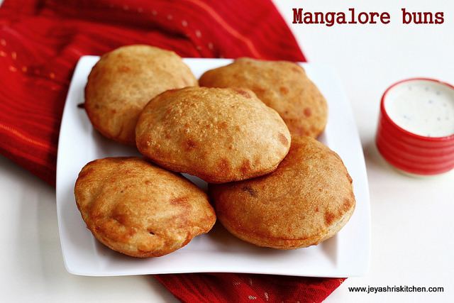 Mangalore buns MANGALORE BUNS RECIPE MANGALORE BUN Jeyashri39s Kitchen