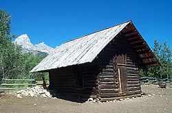 Manges Cabin httpsuploadwikimediaorgwikipediacommonsthu