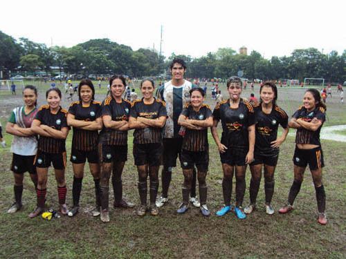 Manila Nomads Sports Club Nomads Sports Club Nomads STRETCH MARKS perform well in the