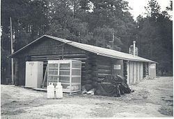 Manning Cabin httpsuploadwikimediaorgwikipediacommonsthu