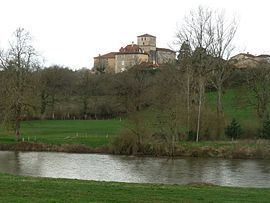 Manot, Charente httpsuploadwikimediaorgwikipediacommonsthu