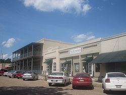 Mansfield, Louisiana httpsuploadwikimediaorgwikipediacommonsthu