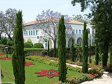 Mansion of Bahjí httpsuploadwikimediaorgwikipediacommonsthu