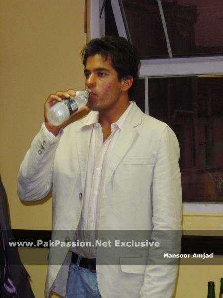 Mansoor Amjad (Cricketer)