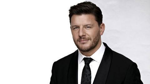 Manu Feildel Manu Feildel on dating My Kitchen Rules Official Site
