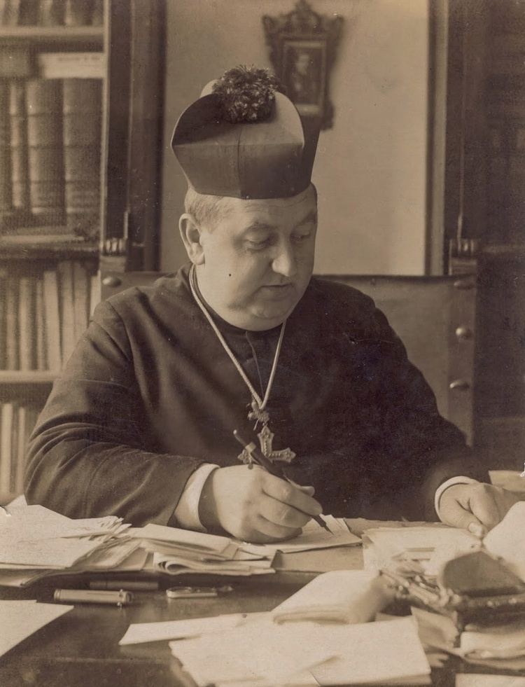 Manuel González García (bishop) Saint Manuel Gonzlez Garca 1877 1940 Find A Grave Memorial