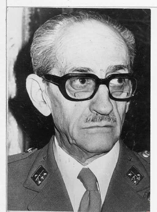 Manuel Gutiérrez Mellado Manuel Gutirrez Mellado capitn general de Valladolid