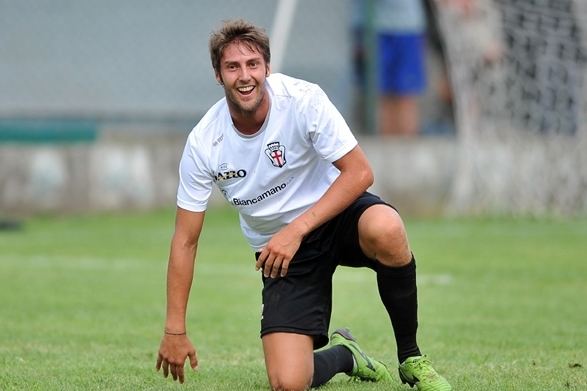 Manuel Scavone Manuel Scavone regala i tre punti alla Pro Vercelli Sport