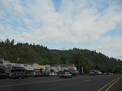 Mapleton, Oregon httpsuploadwikimediaorgwikipediacommonsthu