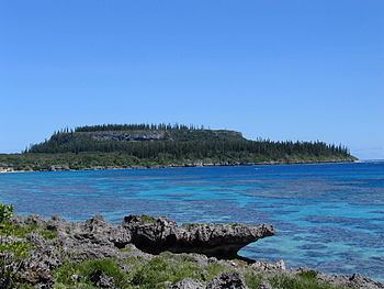 Maré Island httpsuploadwikimediaorgwikipediacommonsthu