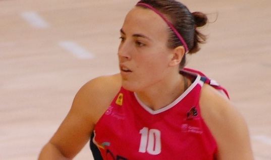 María Asurmendi Mara Asurmendi renueva por UNB Obenasa Lacturale Navarra Sport