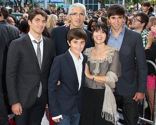 The real family from the movie "The Impossible", Maria Belon, Enrique Alvarez, Tomas Alvarez, Simon Alvarez, and Lucas Alvarez