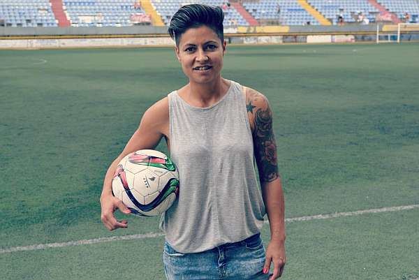 María José Pérez Ftbol femenino Mara Jos Prez gol con sabor a leyenda canaria