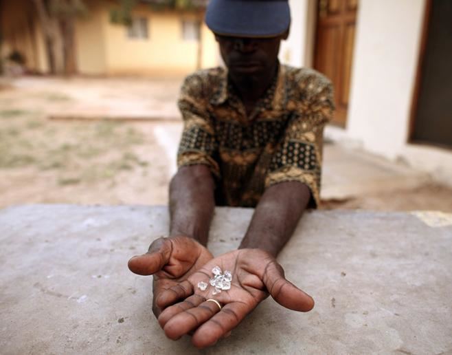 Marange diamond fields Zimbabwe Rampant Abuses in Marange Diamond Fields Human Rights Watch