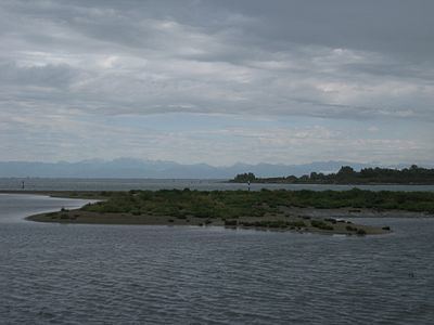 Marano lagoon httpsuploadwikimediaorgwikipediacommonsthu