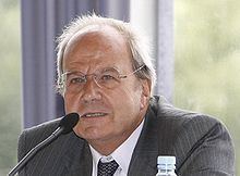 Marc Ladreit de Lacharrière httpsuploadwikimediaorgwikipediacommonsthu
