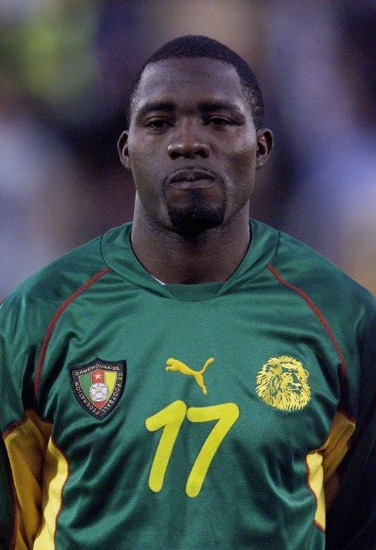 Marc-Vivien Foé MarcVivien Fo Cameroonian footballer who died on 26 June 2003