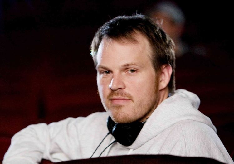 Marc Webb It39s Official Marc Webb to Direct SpiderMan