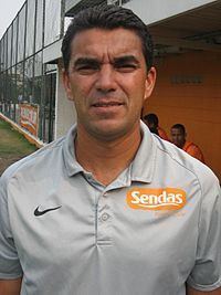 Marcelinho Paulista httpsuploadwikimediaorgwikipediacommonsthu