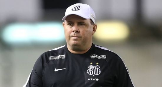 Marcelo Fernandes Com opes no mercado Santos pode demitir Marcelo