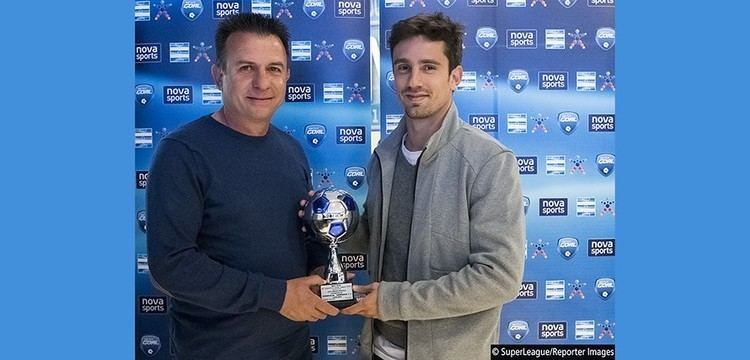 Marcelo Leite Pereira Marcelo Leite Pereira receives the Best Goal award of the