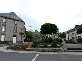 Marcenat, Cantal httpsuploadwikimediaorgwikipediacommonsthu