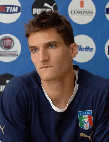 Marco Andreolli Marco Andreolli Pictures Italy U21 Press Conference Zimbio