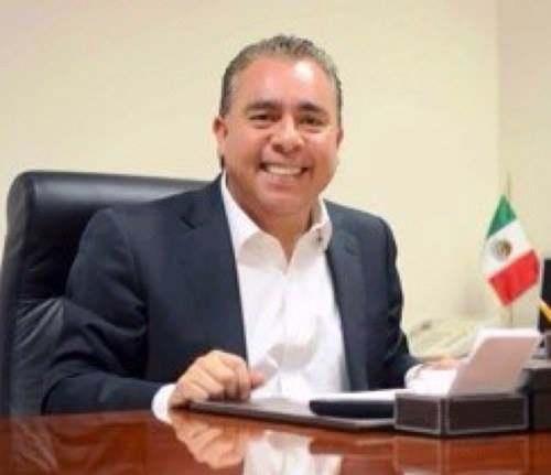 Marco Antonio García Ayala Vales de despensa por 10 mil 500 pesos en Secretara de Salud
