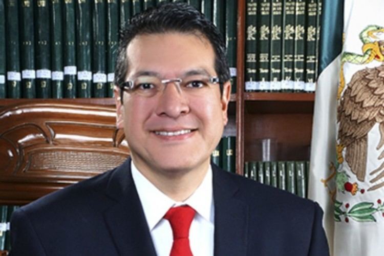 Marco Antonio Mena Rodríguez Conoce a Marco Antonio Mena candidato al gobierno de Tlaxcala