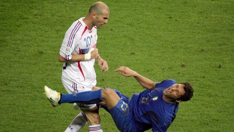 Marco Materazzi Italys Marco Materazzi recalls moment he was headbutted by Zinedine