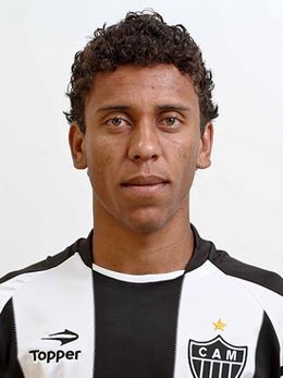 Marcos Rocha i0statigcombresportefutebol5731337276687127jpg