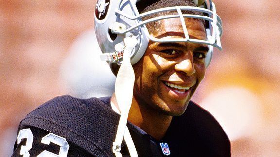 Marcus Allen Marcus Allen talks about the future of the Raiders his