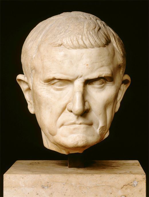 Marcus Licinius Crassus Marcus licinius crassus on Pinterest Roman emperor Roman art and