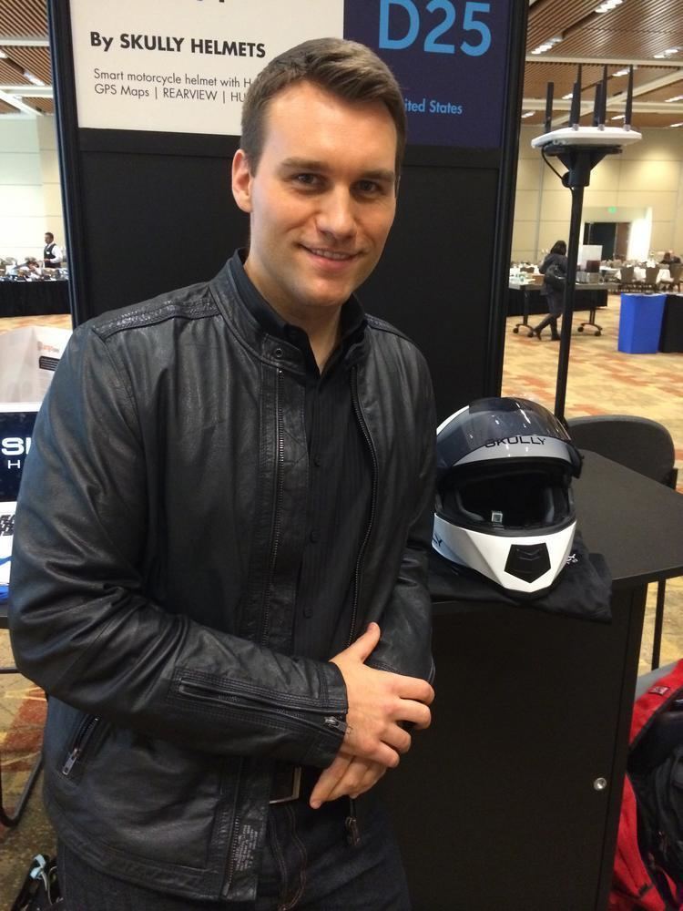 Marcus Weller Investors replace smart helmet maker Skully39s founding siblings