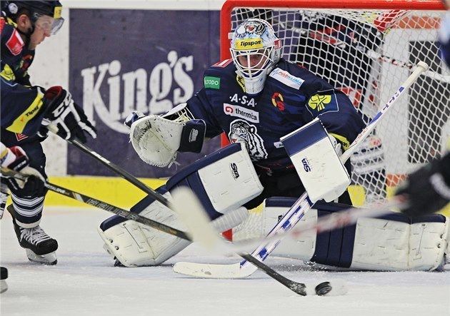 Marek Schwarz Hokejistm Bentek skonila sezona Schwarz dostal od