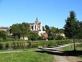 Mareuil-sur-Ourcq httpsuploadwikimediaorgwikipediacommonsthu