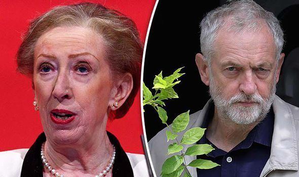 Margaret Beckett Worst mistake of my life Tearful Margaret Beckett says Labour END