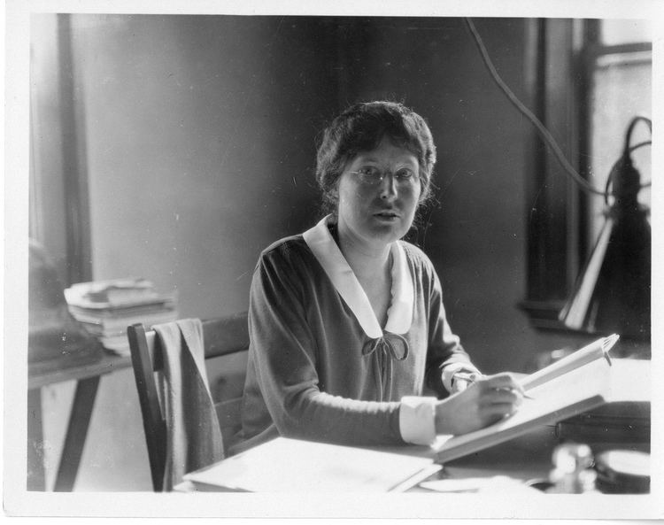 Margaret Harwood Margaret Harwood 18851979 Type BlackandWhite Prints Flickr