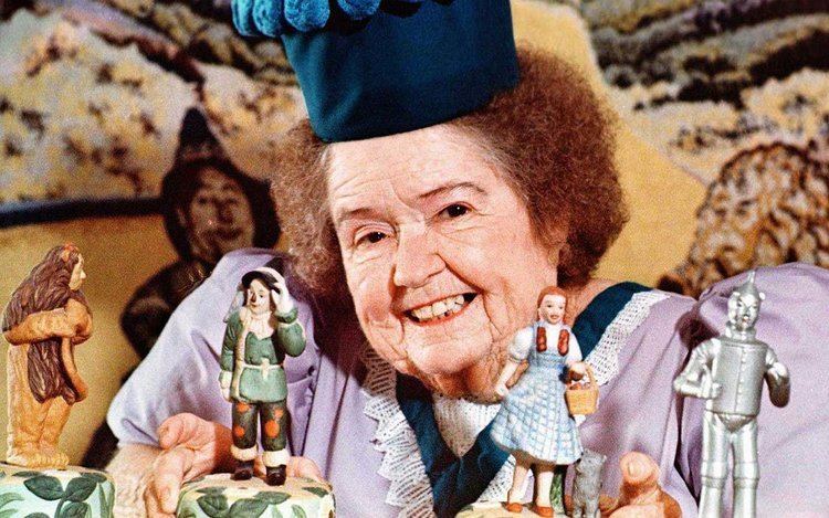 Margaret Pellegrini Wizard of Oz Munchkin Margaret Pellegrini Dies at 89