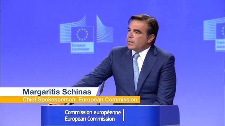 Margaritis Schinas France demands end to TTIP talks EURACTIVcom