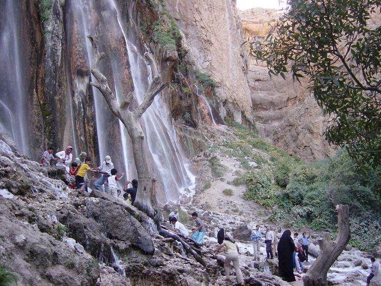 Margoon Waterfall FileMargoon Waterfall panoramio Alireza Shakernia 1jpg