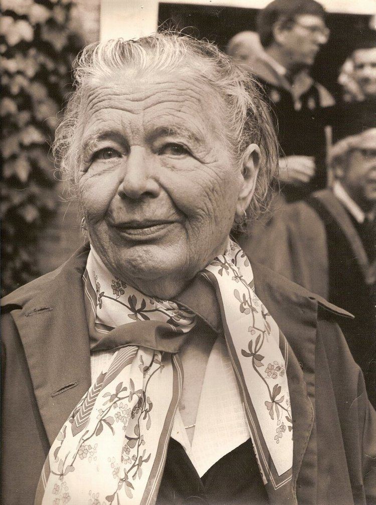 Marguerite Yourcenar Books are not life only its ashes manwithoutqualities