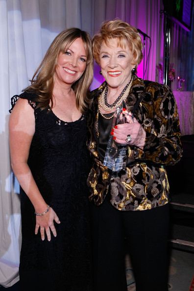 Maria Bell Maria Bell and Jeanne Cooper Photos Zimbio