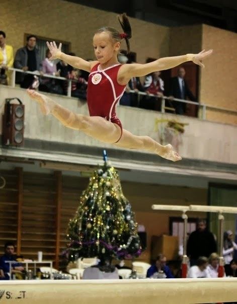 Maria Bondareva Videos of Russian Gymnasts Maria Bondareva